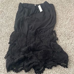 Strapless shorts romper